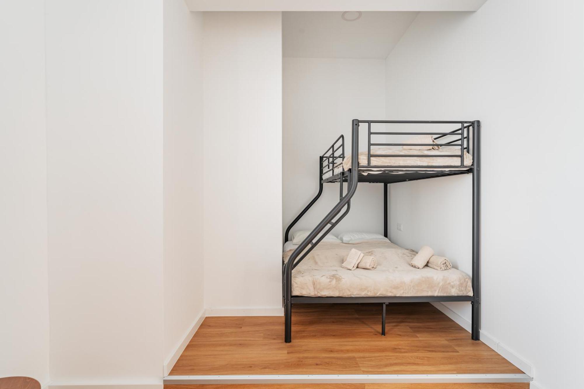 Modern Central City Rooms Виена Екстериор снимка